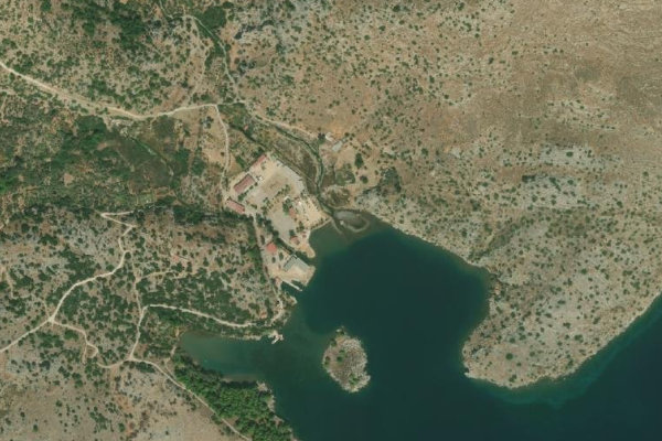 Satellitenbild der Umgebung von Dipótamos