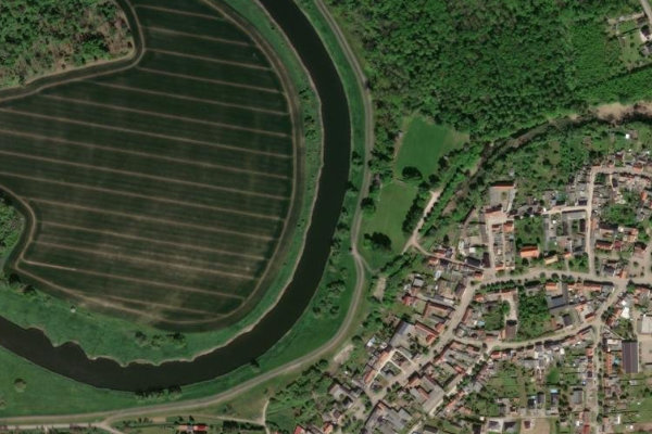 Δορυφορική εικόνα της περιοχής γύρω από Saale (Groß Rosenburg)