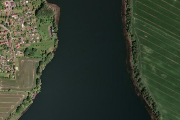 Δορυφορική εικόνα της περιοχής γύρω από Cambser See