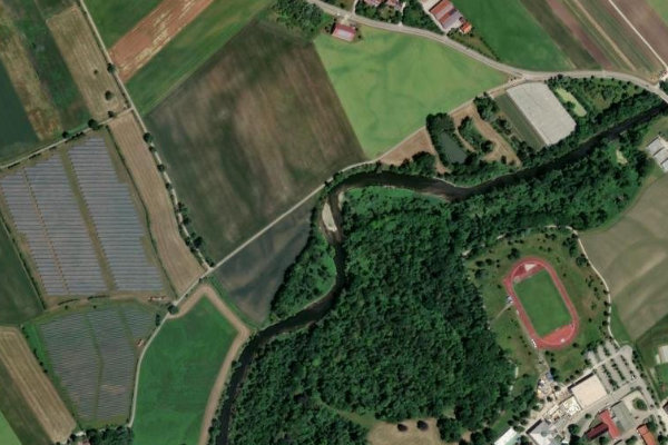 Δορυφορική εικόνα της περιοχής γύρω από Amper (Haimhausen)