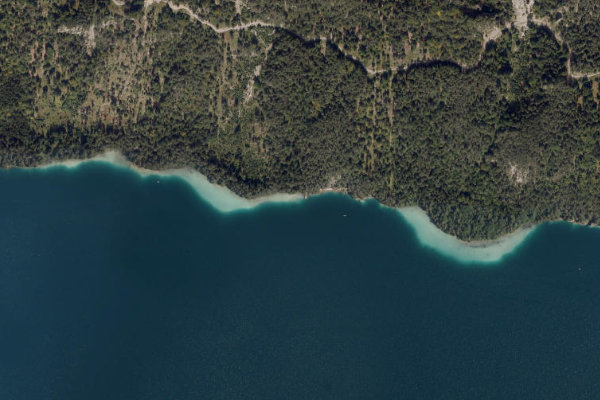 Δορυφορική εικόνα της περιοχής γύρω από Weißensee (Lind)