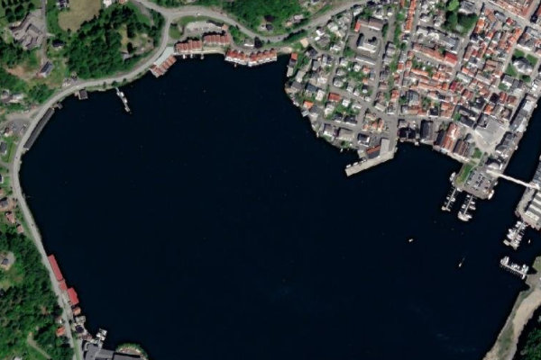 Δορυφορική εικόνα της περιοχής γύρω από Byfjorden