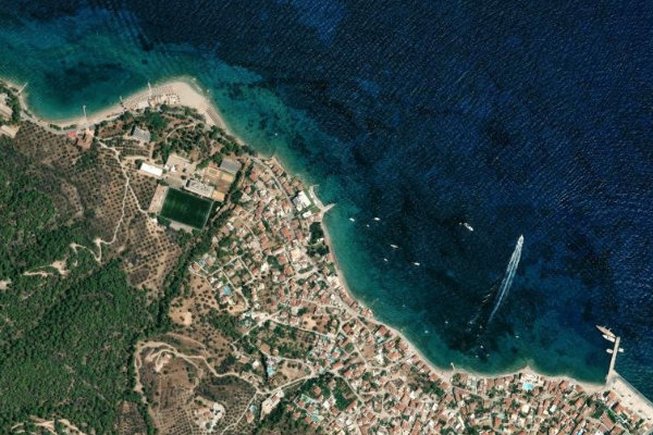 Δορυφορική εικόνα της περιοχής γύρω από Sourmpoúti