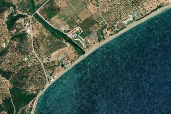 Δορυφορική εικόνα της περιοχής γύρω από Ardelolágkado Réma