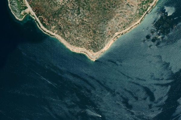 Δορυφορική εικόνα της περιοχής γύρω από Ákra Kamiláfka