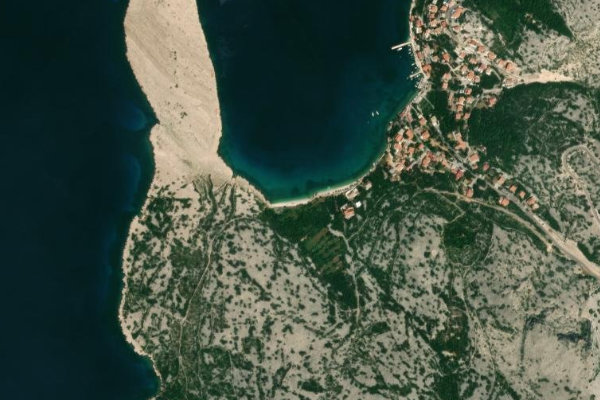 Satellite image of the area around Lukovo