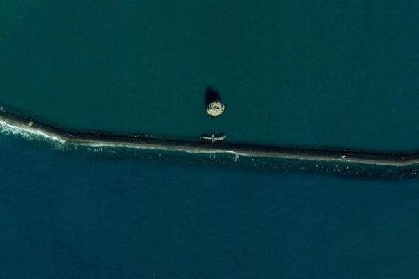 Satellite image of the area around Plymouth Breakwater