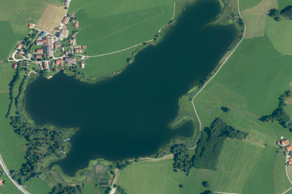 Satellite image of the area around Öschlesee (Sulzberg)