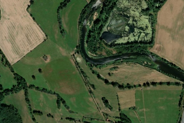 Satellite image of the area around le Cher (Bruere-Allichamps)