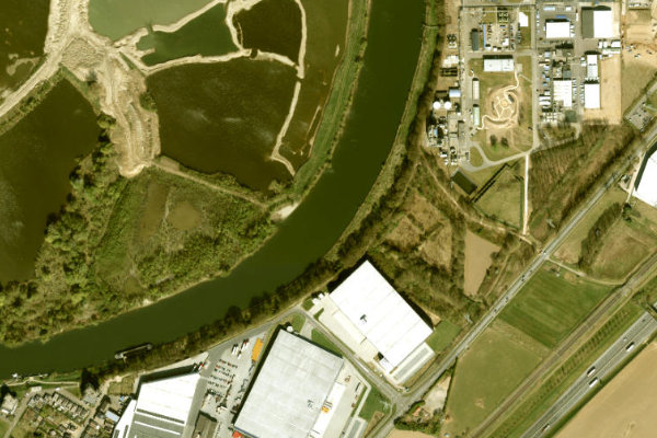 Satellite image of the area around Maas (Linne)