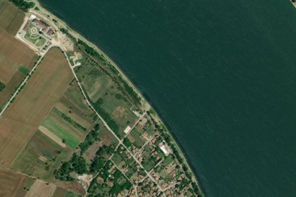 Satellite image of the area around Danube (Cetate)
