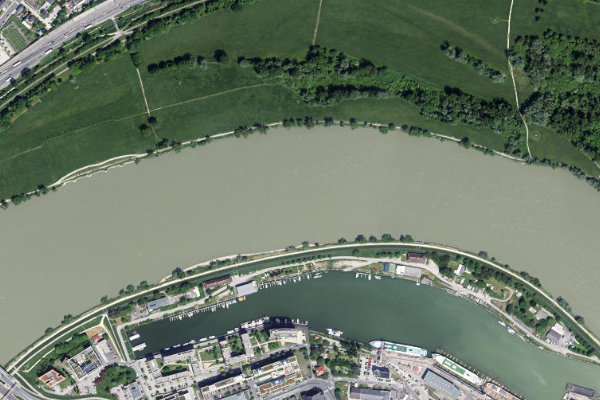 Satellite image of the area around Donau (Linz)