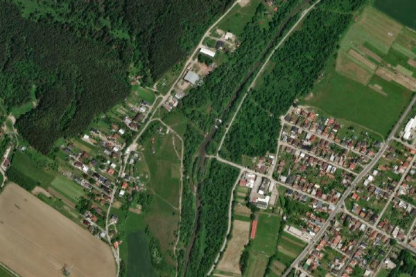 Satellite image of the area around Varínka (Krasňany)