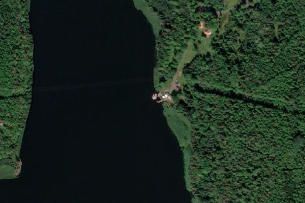 Satellite image of the area around Borrevannet