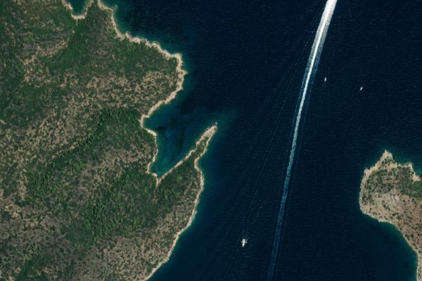 Satellite image of the area around Ákri