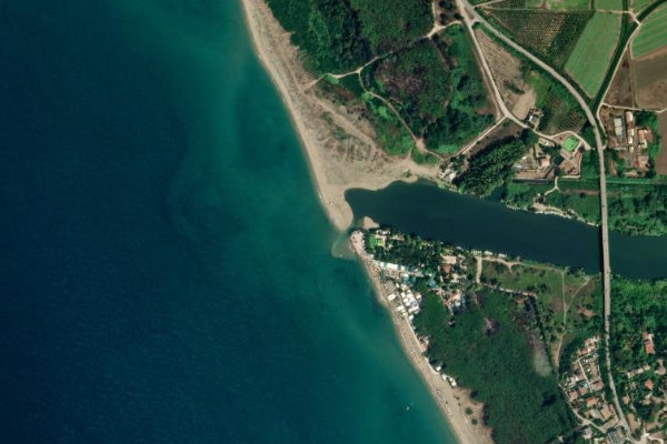 Imagen de satélite del entorno de Fiume Sele