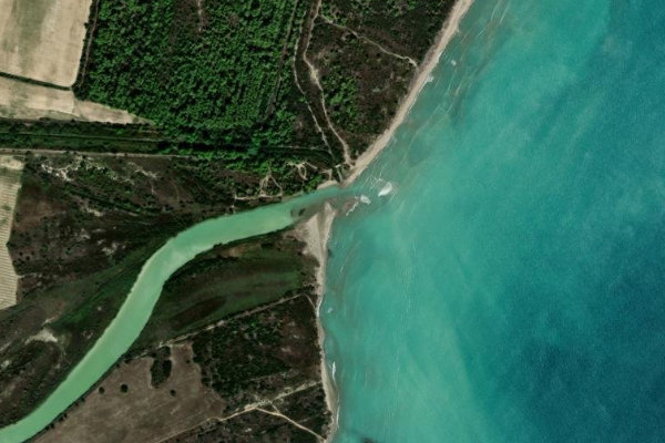 Imagen de satélite del entorno de Fiume Agri