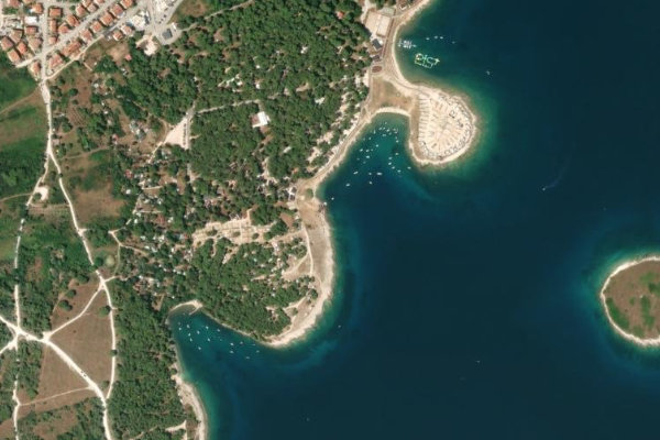 Imagen de satélite del entorno de Pošesi