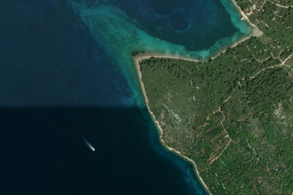 Imagen de satélite del entorno de Gladuša
