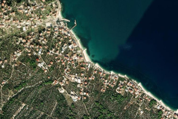 Imagen de satélite del entorno de Arbanija