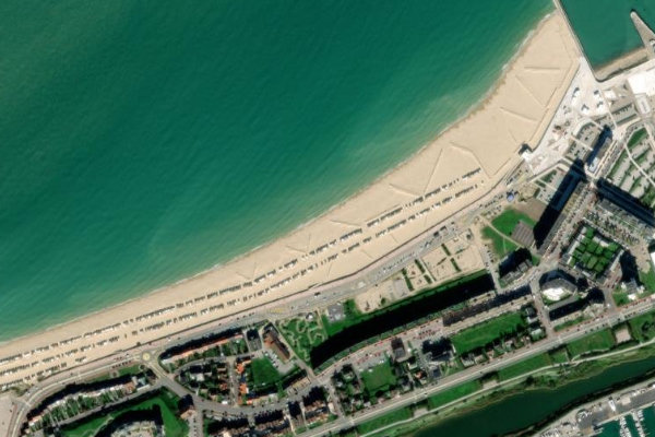 Imagen de satélite del entorno de Plage de Calais