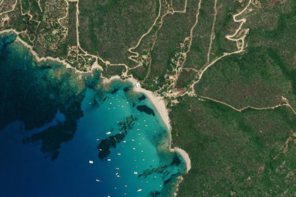 Imagen de satélite del entorno de Cala d'Orzu