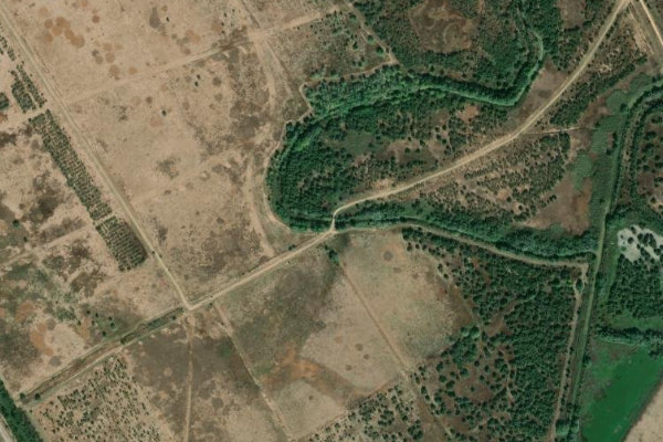 Imagen de satélite del entorno de Casa Neves (Villamanrique de la Condesa)