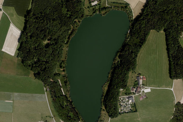 Imagen de satélite del entorno de Höllerersee
