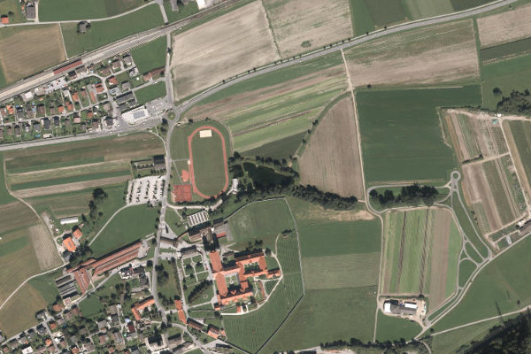 Imagen de satélite del entorno de Stiftsweiher (Stams)