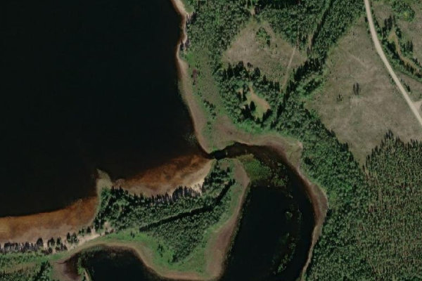 Imagen de satélite del entorno de Manjaurträsket