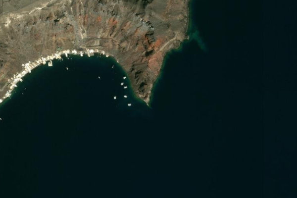 Imagen de satélite del entorno de Ákra Simantíri