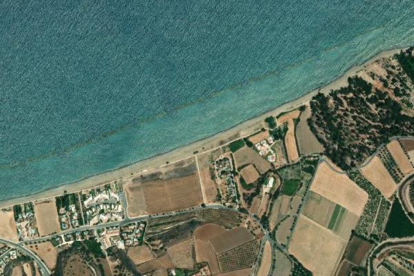 Image satellite des environs de Λατσί