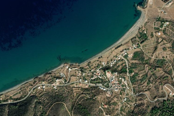 Image satellite des environs de Pachyamos Beach