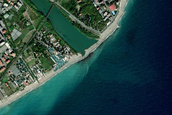 Image satellite des environs de Fiume Centa