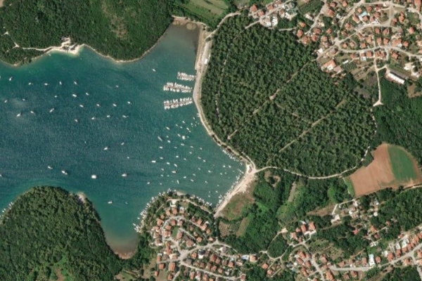 Image satellite des environs de Kaštanjež