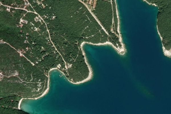Image satellite des environs de Pavićini