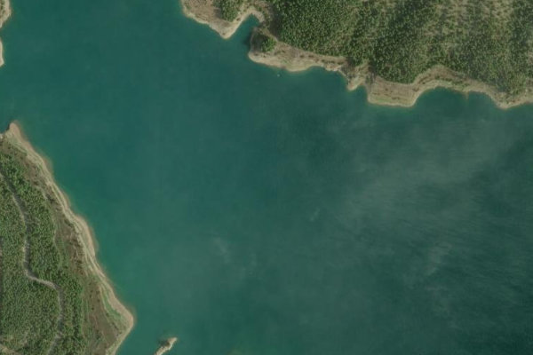 Image satellite des environs de Embalse de Arenós
