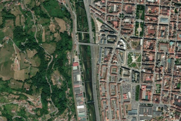 Image satellite des environs de Río Caudal (Mieres)