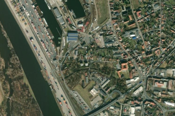 Image satellite des environs de Pšovka (Mělník)