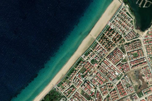 Image satellite des environs de Güzelçamlı Sahili