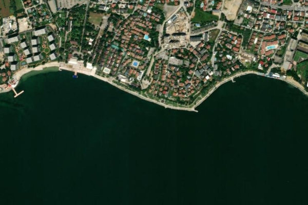 Image satellite des environs de Plaj (Tuzla)