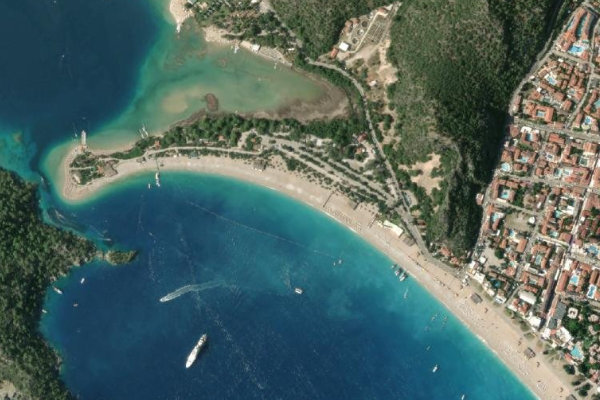 Image satellite des environs de Belcekız plajı