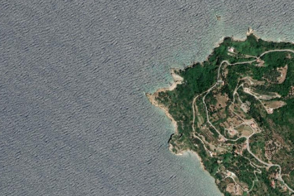 Image satellite des environs de Ákra Kótsikas