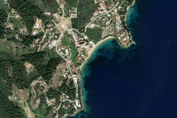 Image satellite des environs de Achladias