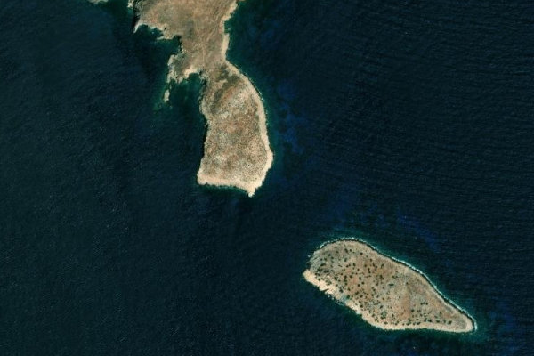 Image satellite des environs de Ákra Diapóri