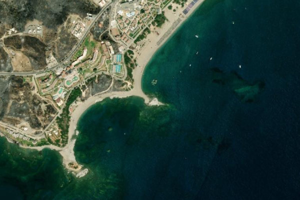 Image satellite des environs de Ákra Mérmigka