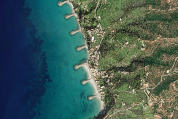 Image satellite des environs de Akrogiáli
