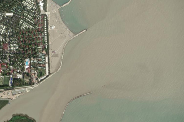 Immagine satellitare dei dintorni di Adige