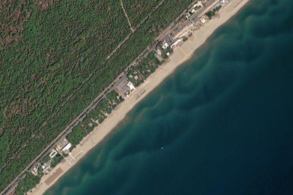 Immagine satellitare dei dintorni di Castellaneta · settore di spiaggia
