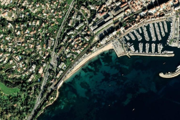 Immagine satellitare dei dintorni di Plages du Soleil